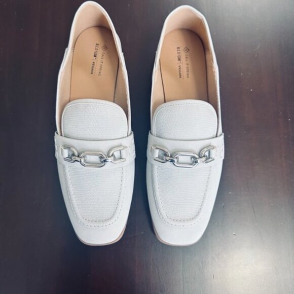 Call It Spring Graceyy Loafers Pale Grey Vegan with Metal Detail Size 8.5 - Picture 1 of 3